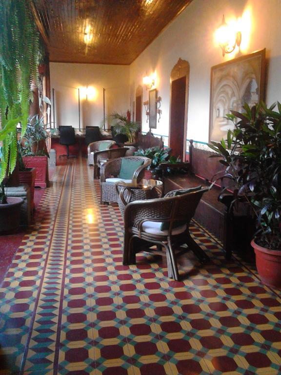 Hotel Palacio Chico 1850 危地马拉安地瓜 外观 照片